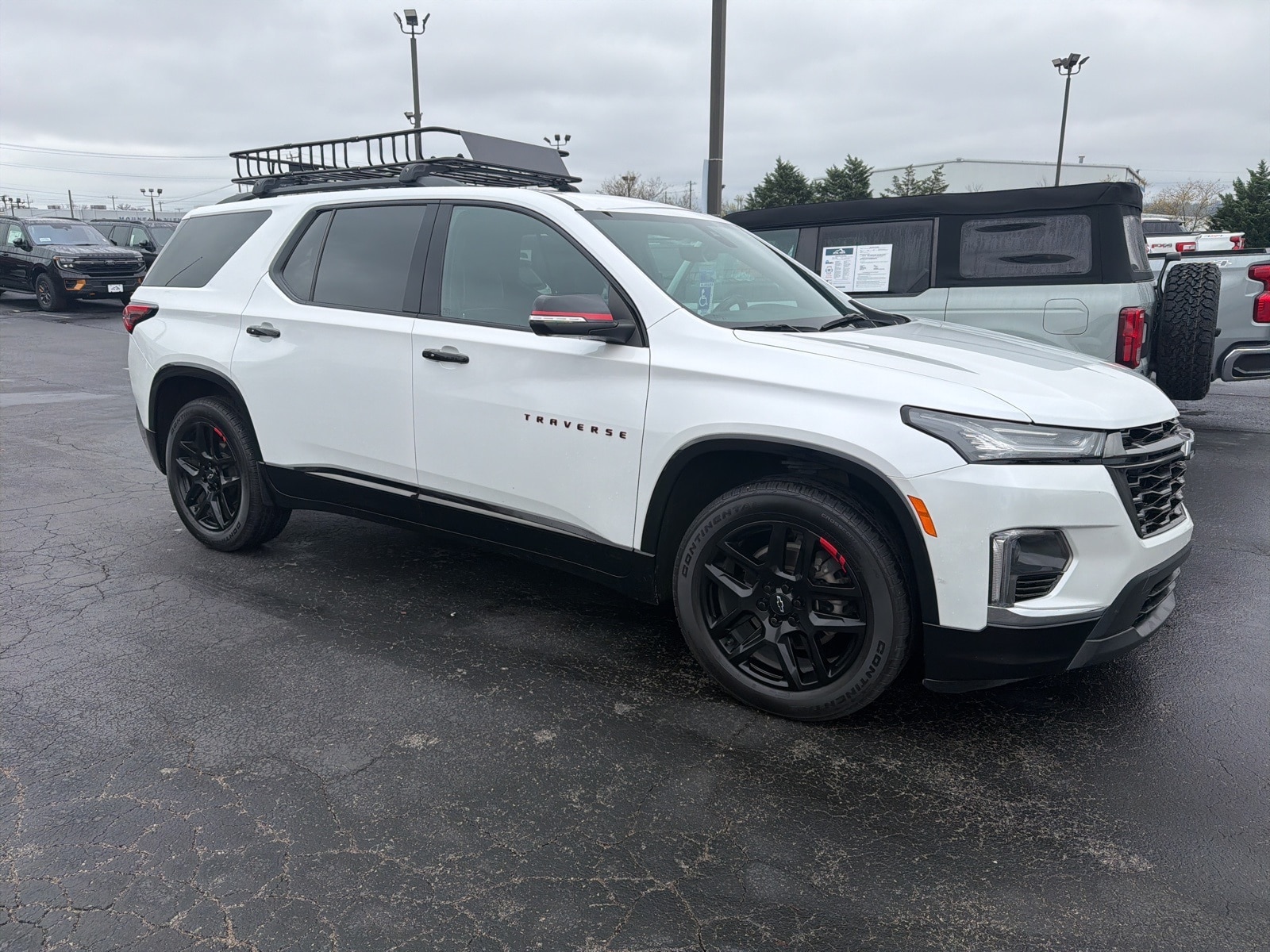 2023 Chevrolet Traverse Premier's photo