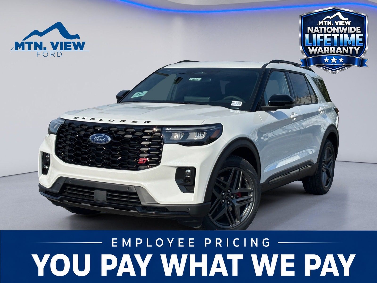 2026 Ford Explorer ST 4WD's photo