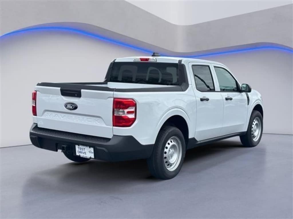 New 2026 Ford Maverick XL Truck Crew Cab