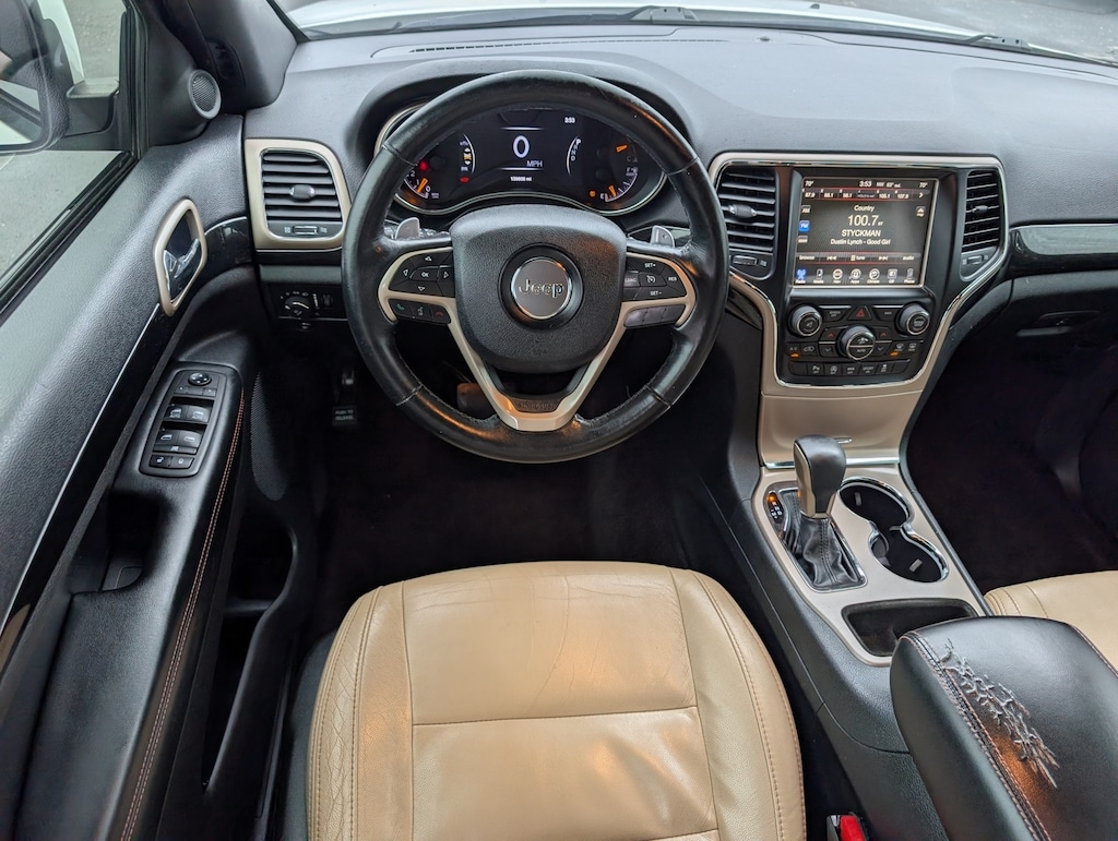 Used 2016 Jeep Grand Cherokee Laredo SUV