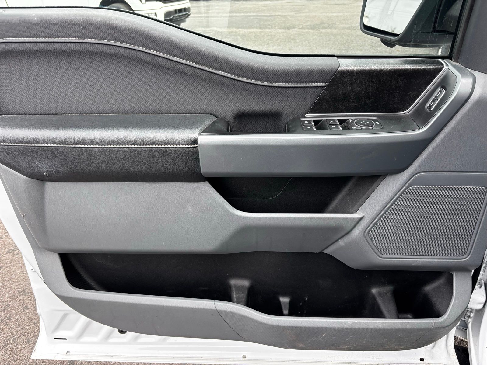 2022 Ford F-150 XLT - Photo 12