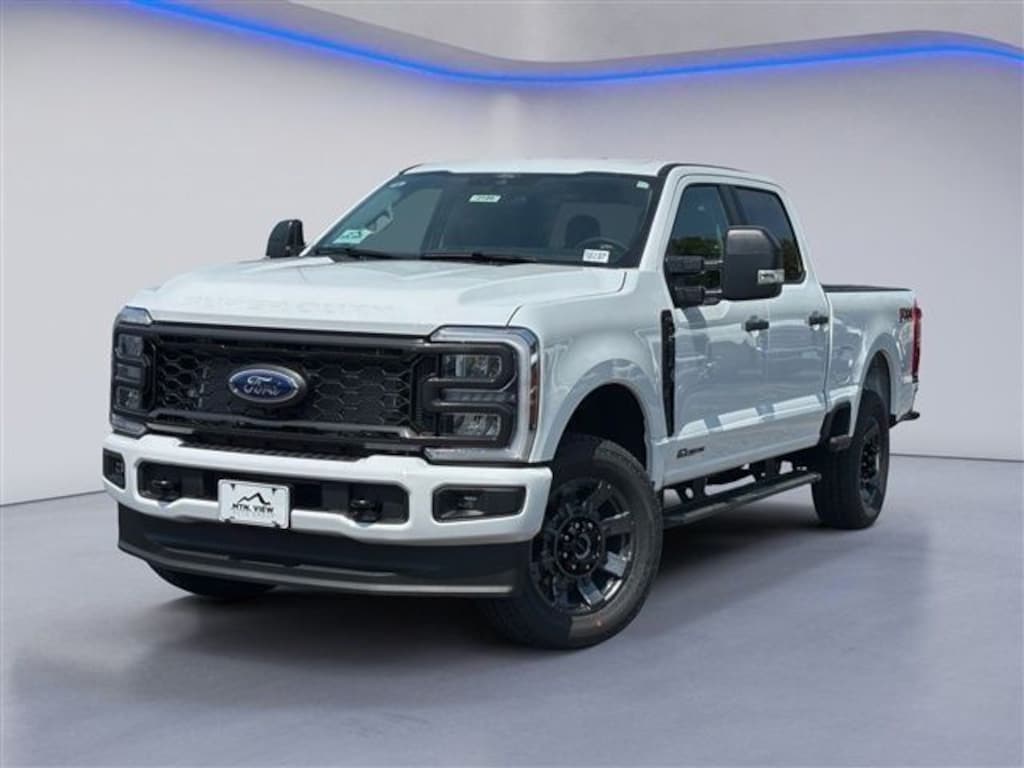New 2026 Ford F-250 XL Truck Crew Cab