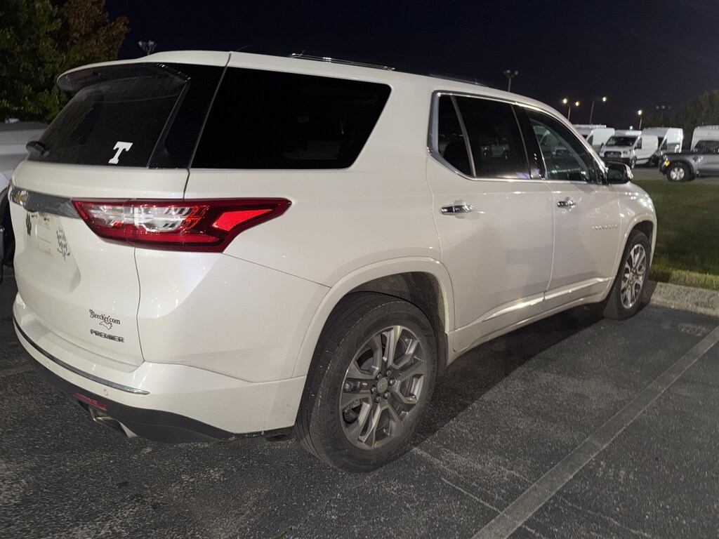 Used 2021 Chevrolet Traverse Premier SUV