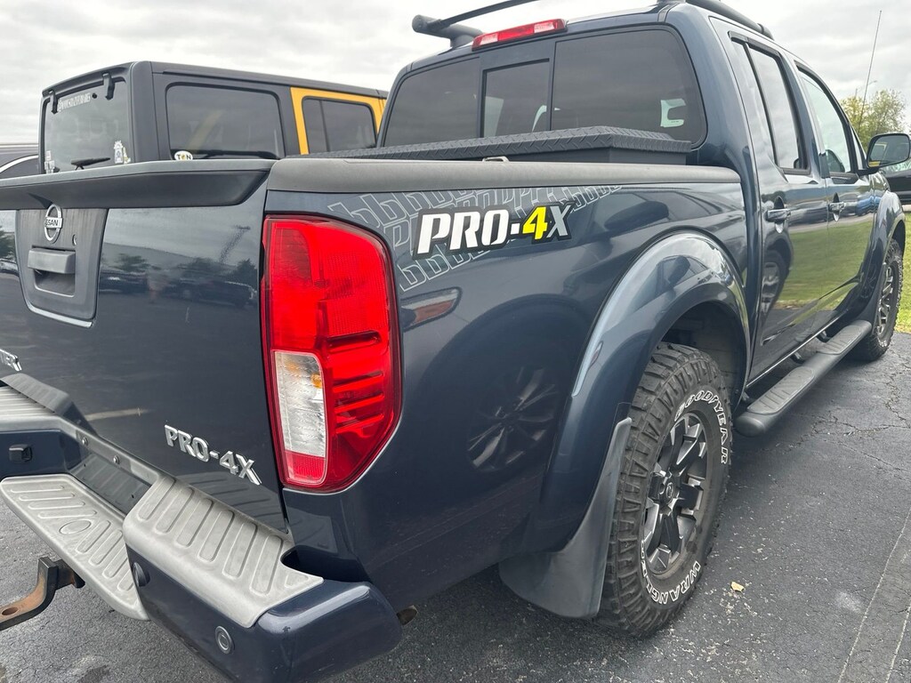 Used 2016 Nissan Frontier PRO-4X Truck