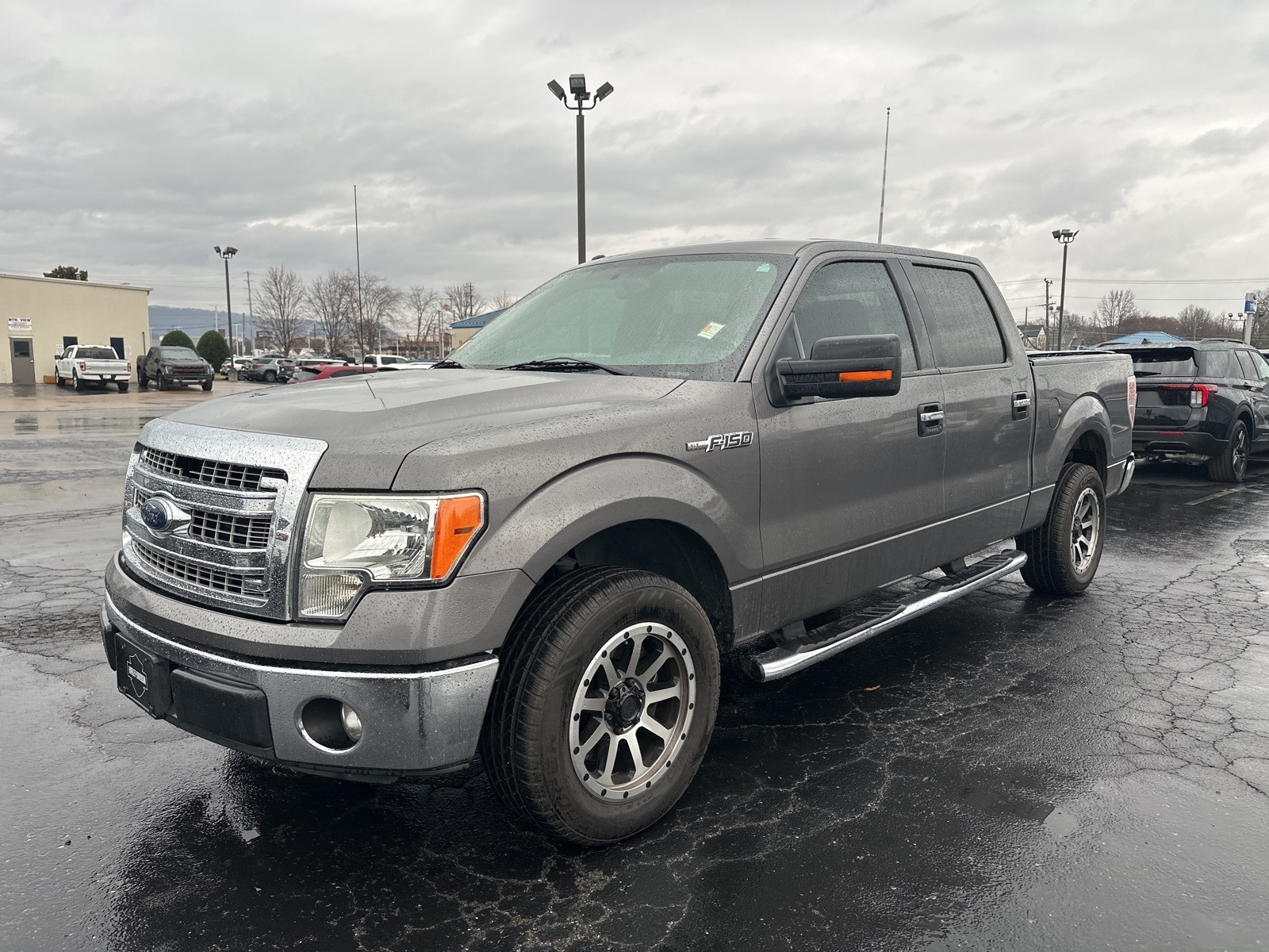 2013 Ford F-150 XLT's photo
