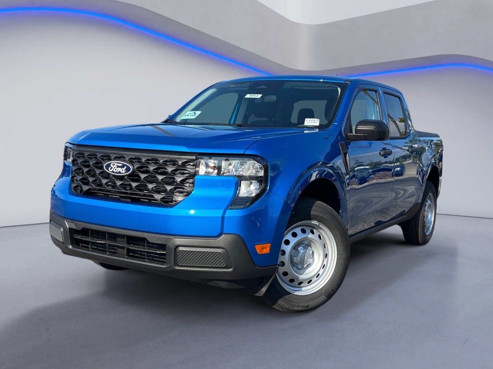 2025 Ford Maverick XL photo 2
