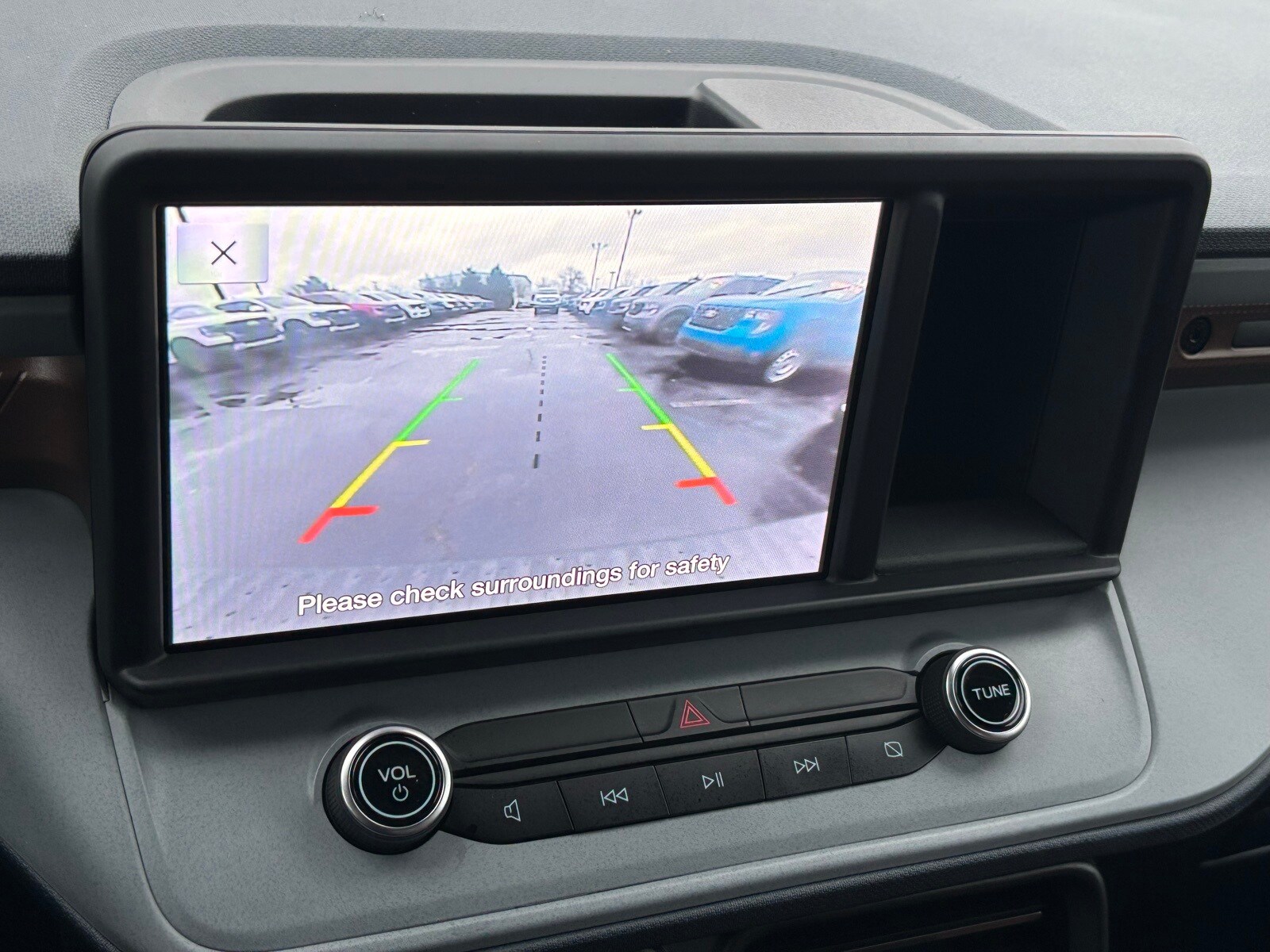 2022 Ford Maverick Lariat photo 3