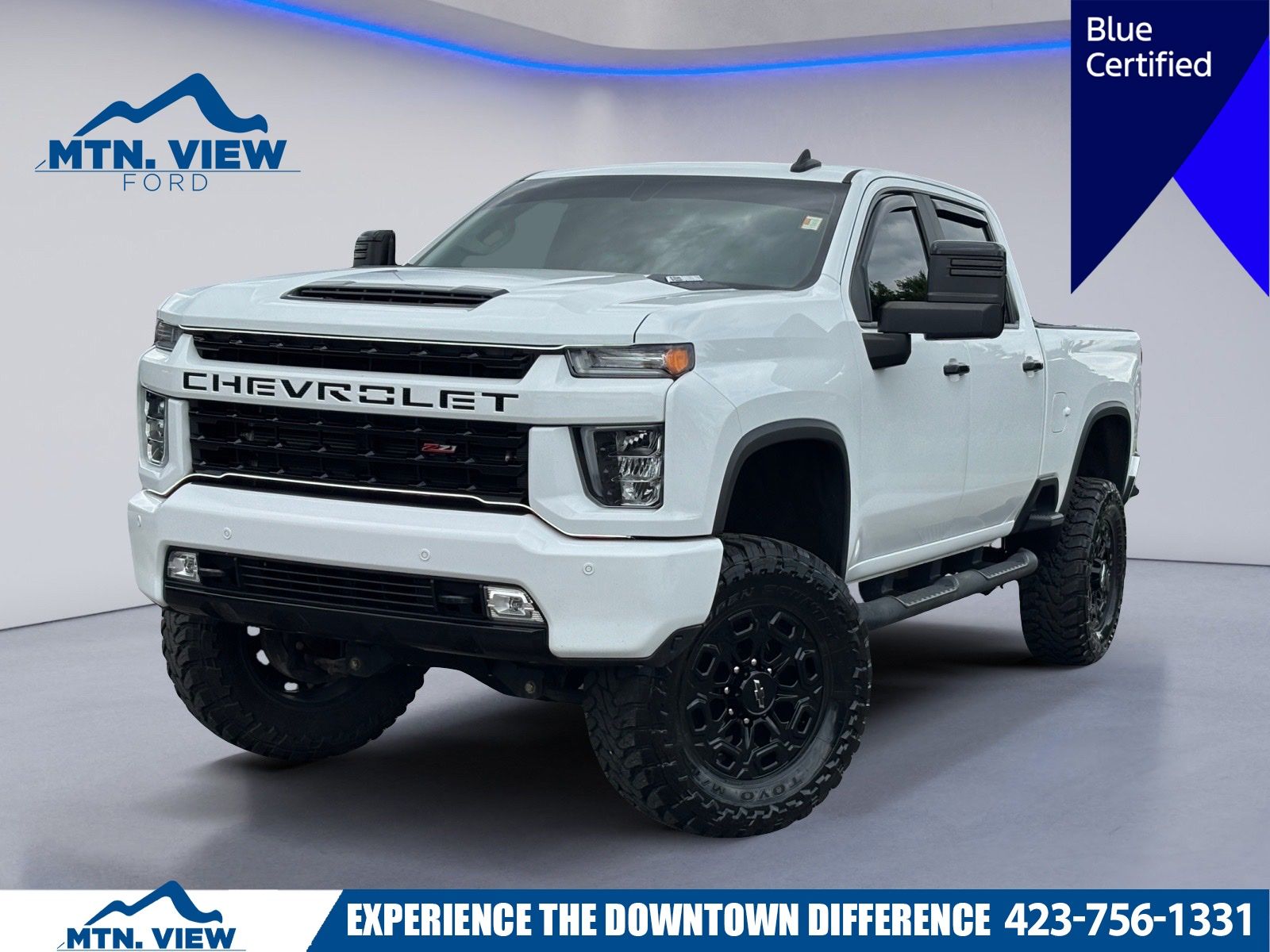 2022 Chevrolet Silverado HD LT 4WD Crew Cab Standard Box's photo