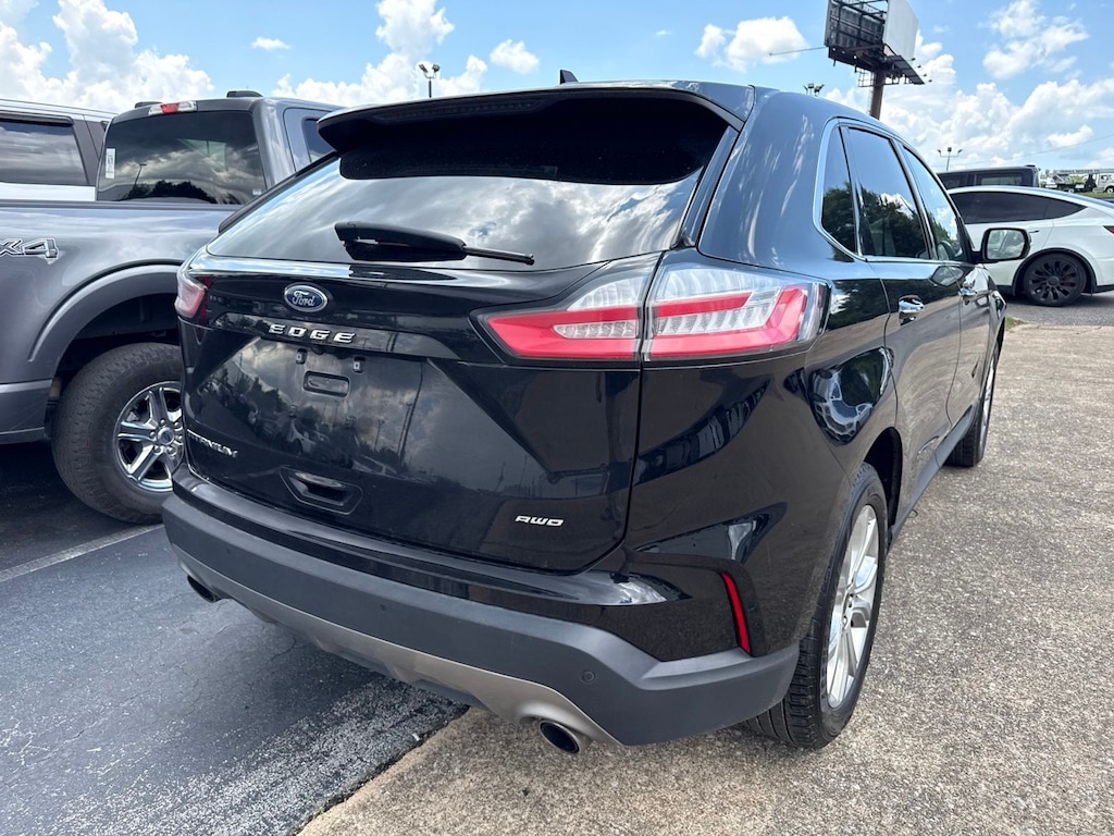 Certified 2023 Ford Edge Titanium SUV