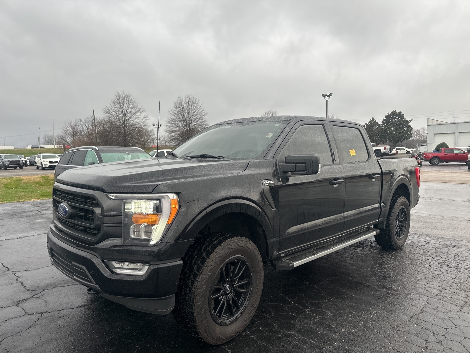 2023 Ford F-150 XLT's photo