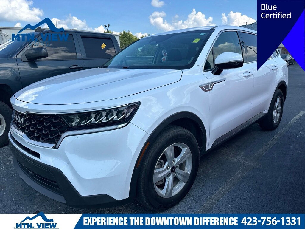 Certified 2023 Kia Sorento LX SUV