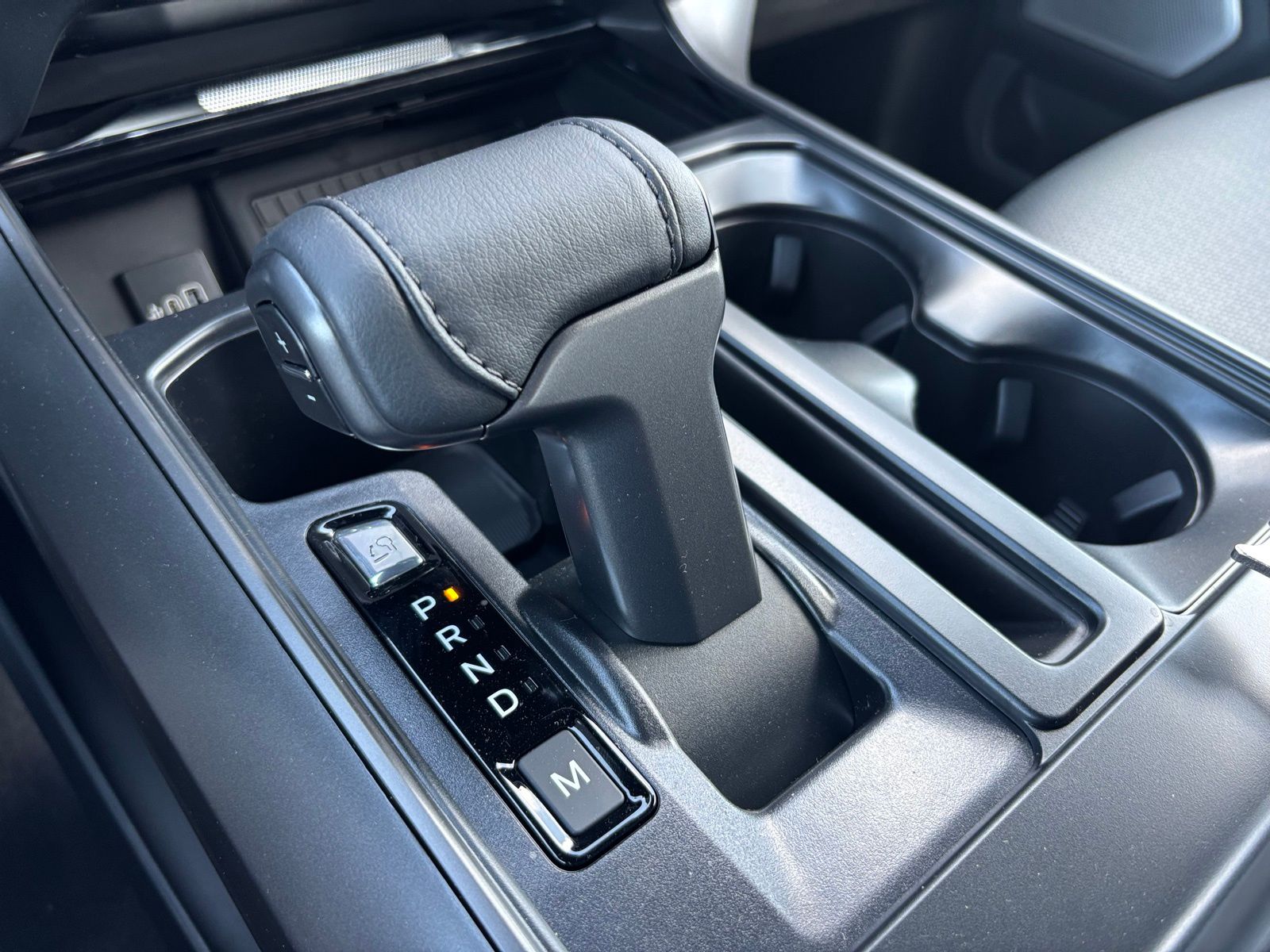 2025 Ford F-150 Lariat - Photo 24