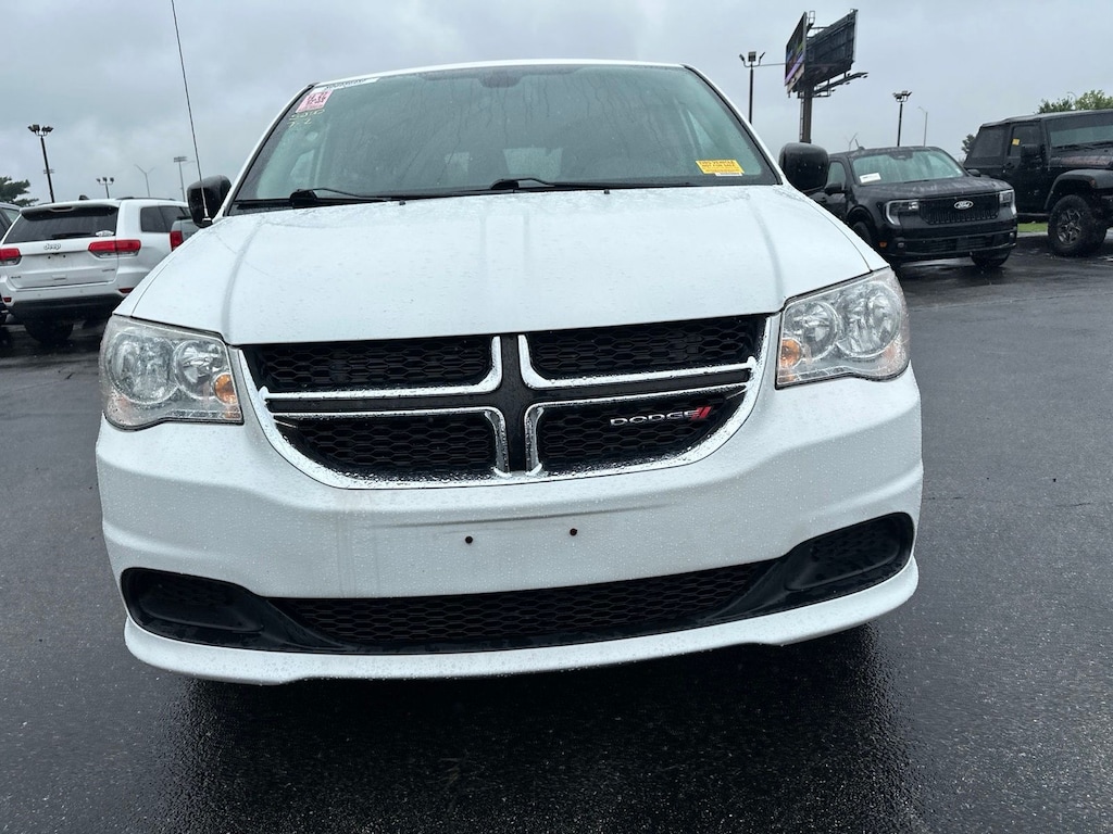 Certified 2018 Dodge Grand Caravan SE Minivan/Van