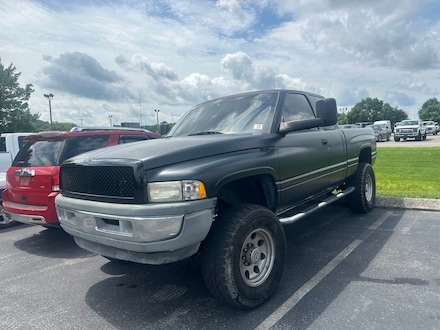 2001 Dodge Ram 2500 Truck