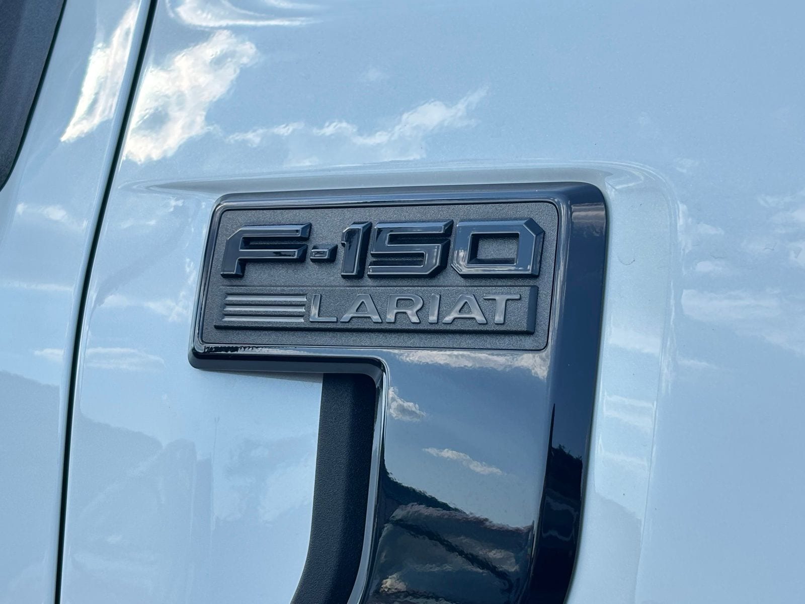 2025 Ford F-150 Lariat - Photo 8