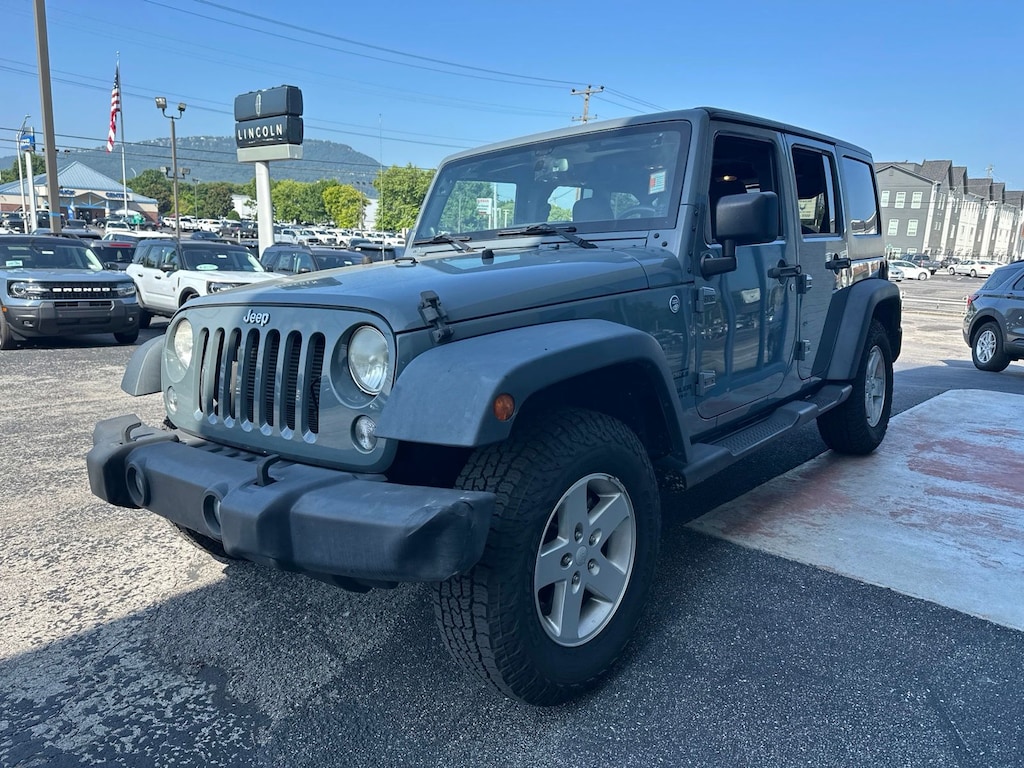 Used 2014 Jeep Wrangler Unlimited Unlimited Sport SUV