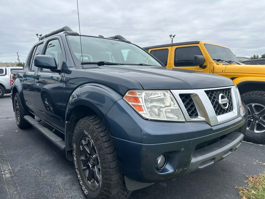 Used 2016 Nissan Frontier PRO-4X Truck