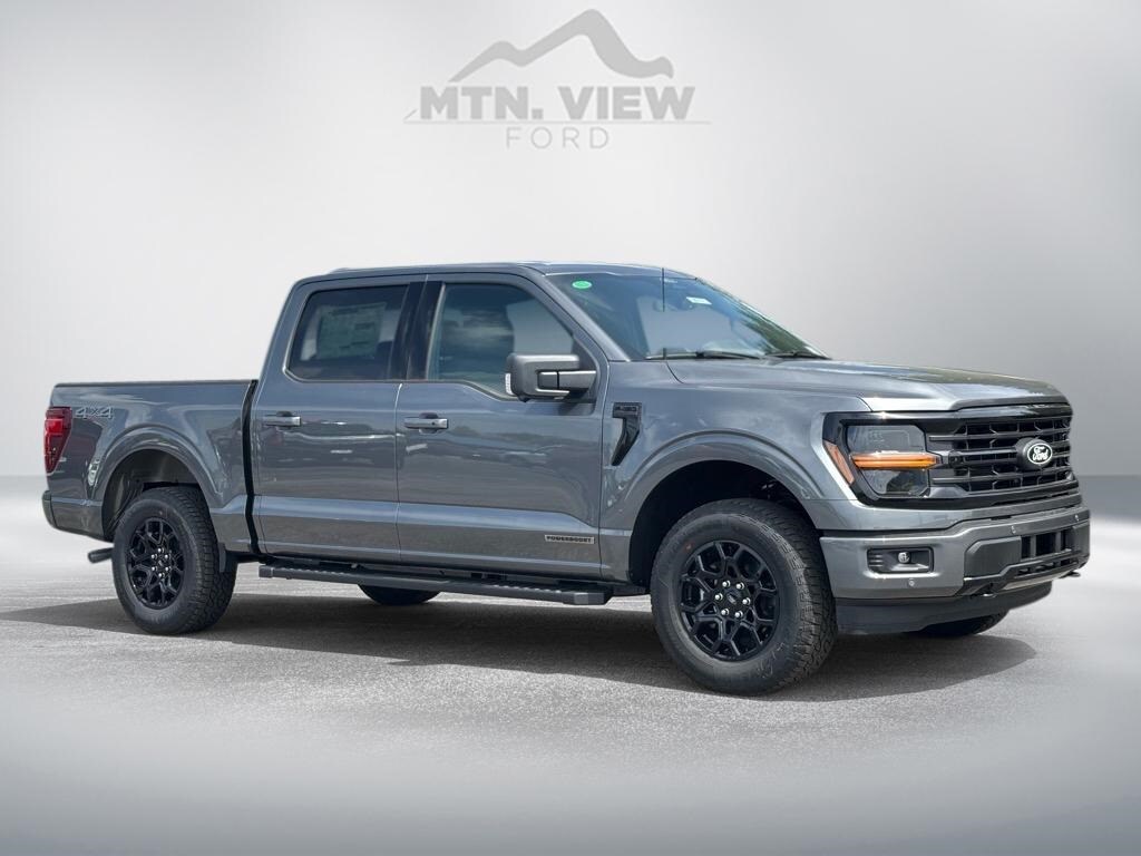 2025 Ford F-150 XLT photo 2