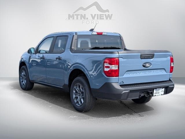 2025 Ford Maverick XLT photo 3