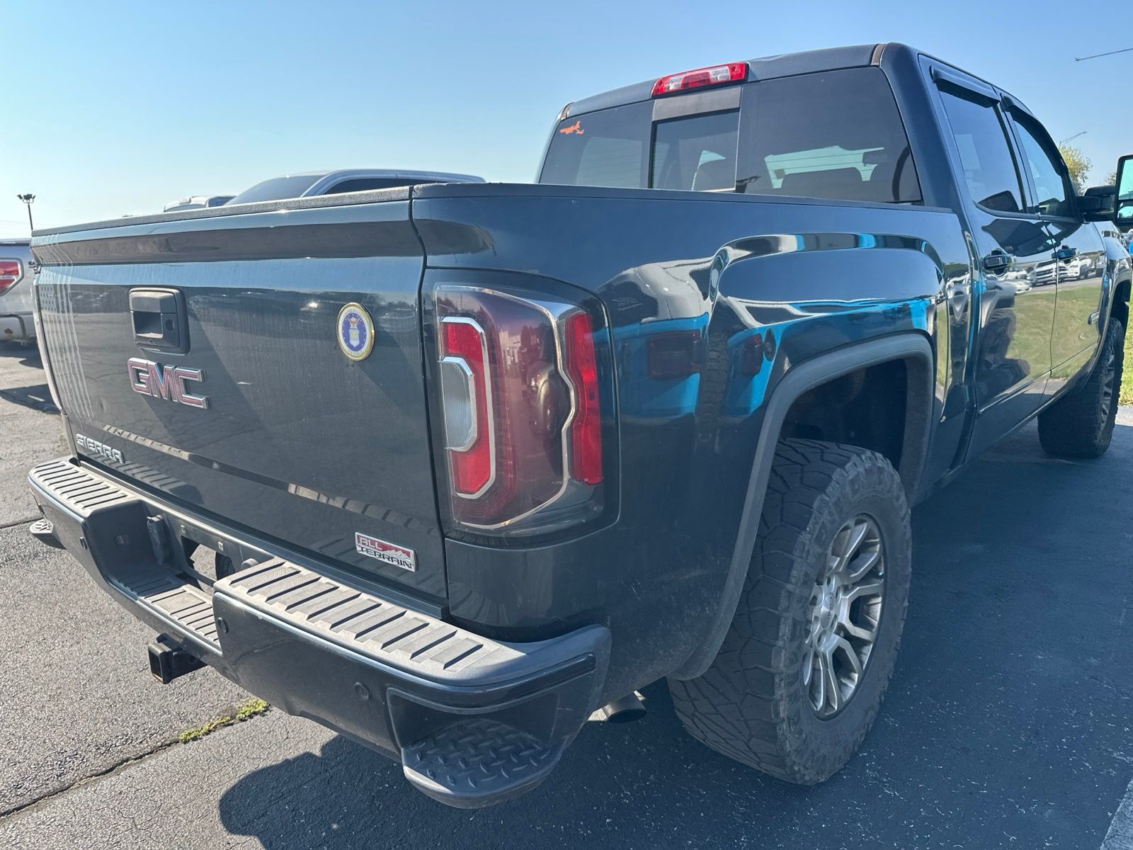 Photo 3