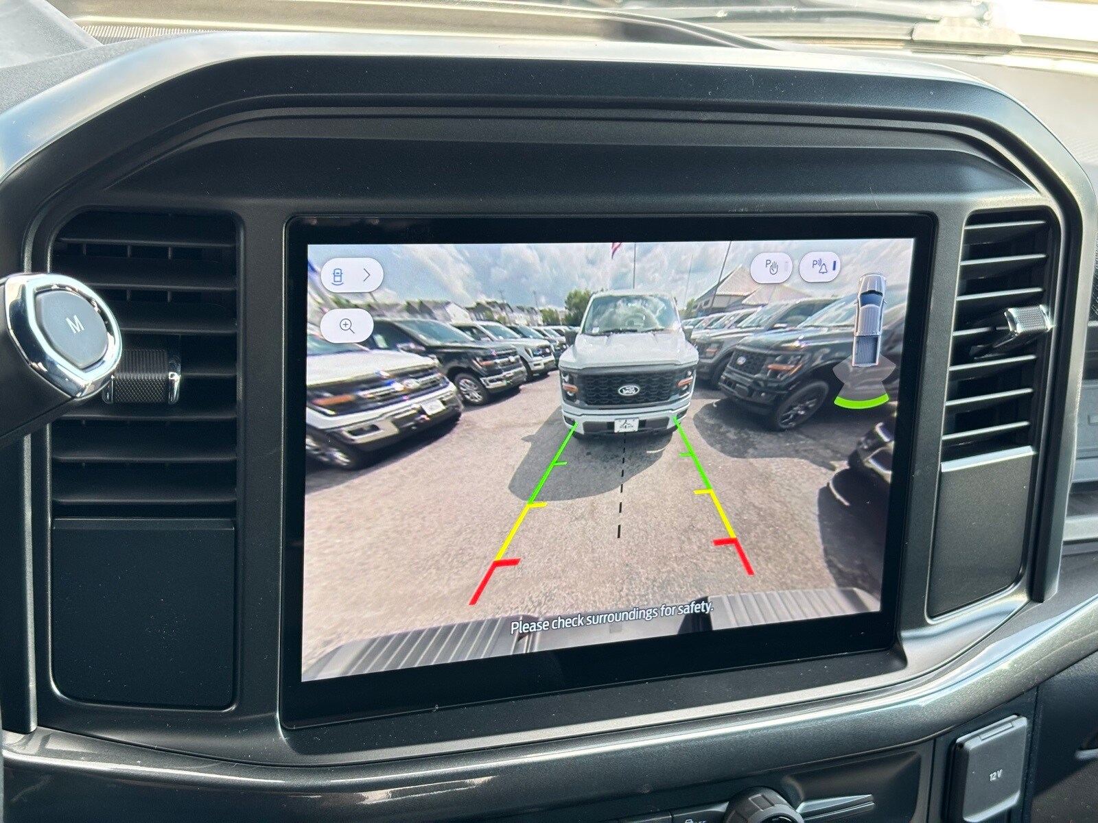 2025 Ford F-150 STX photo 4