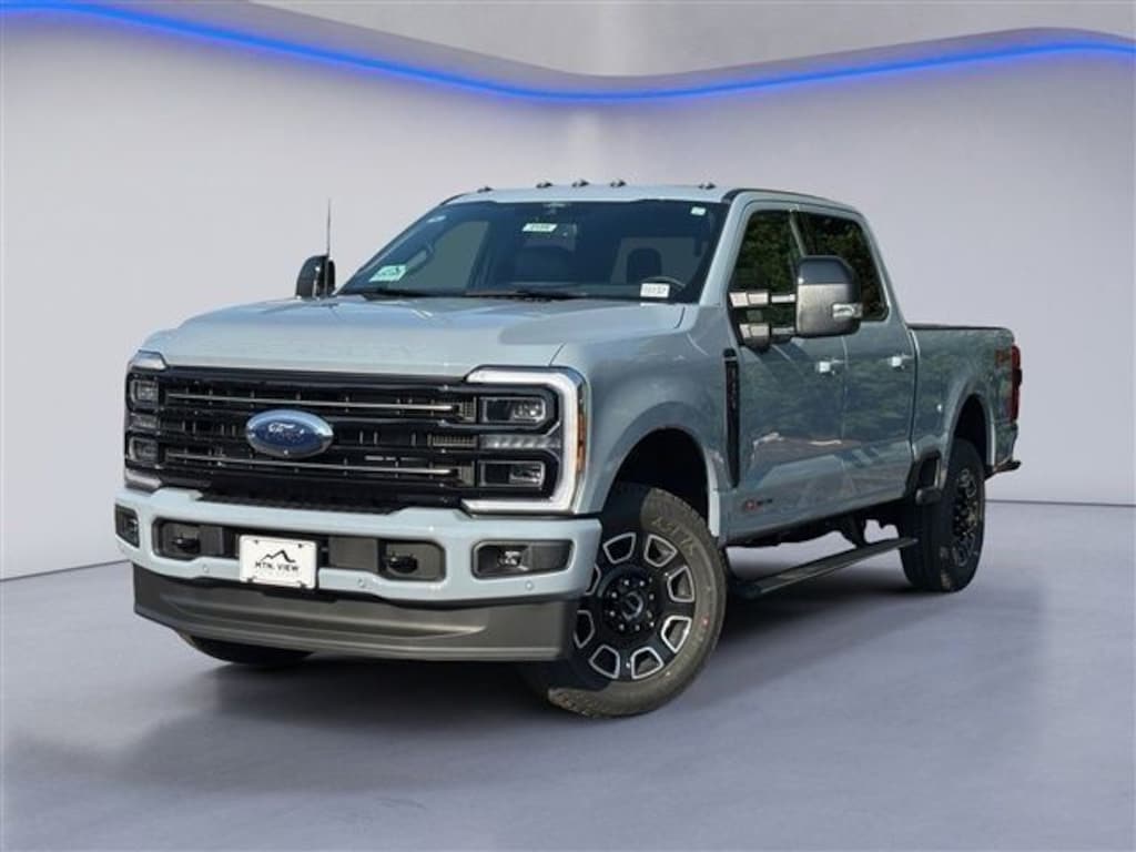 New 2026 Ford F-250 Platinum Truck Crew Cab