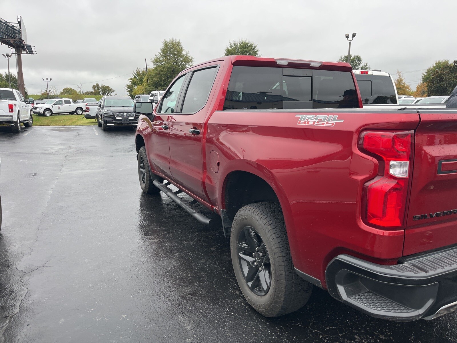 2021 Chevrolet Silverado 1500 LT Trail Boss photo 4