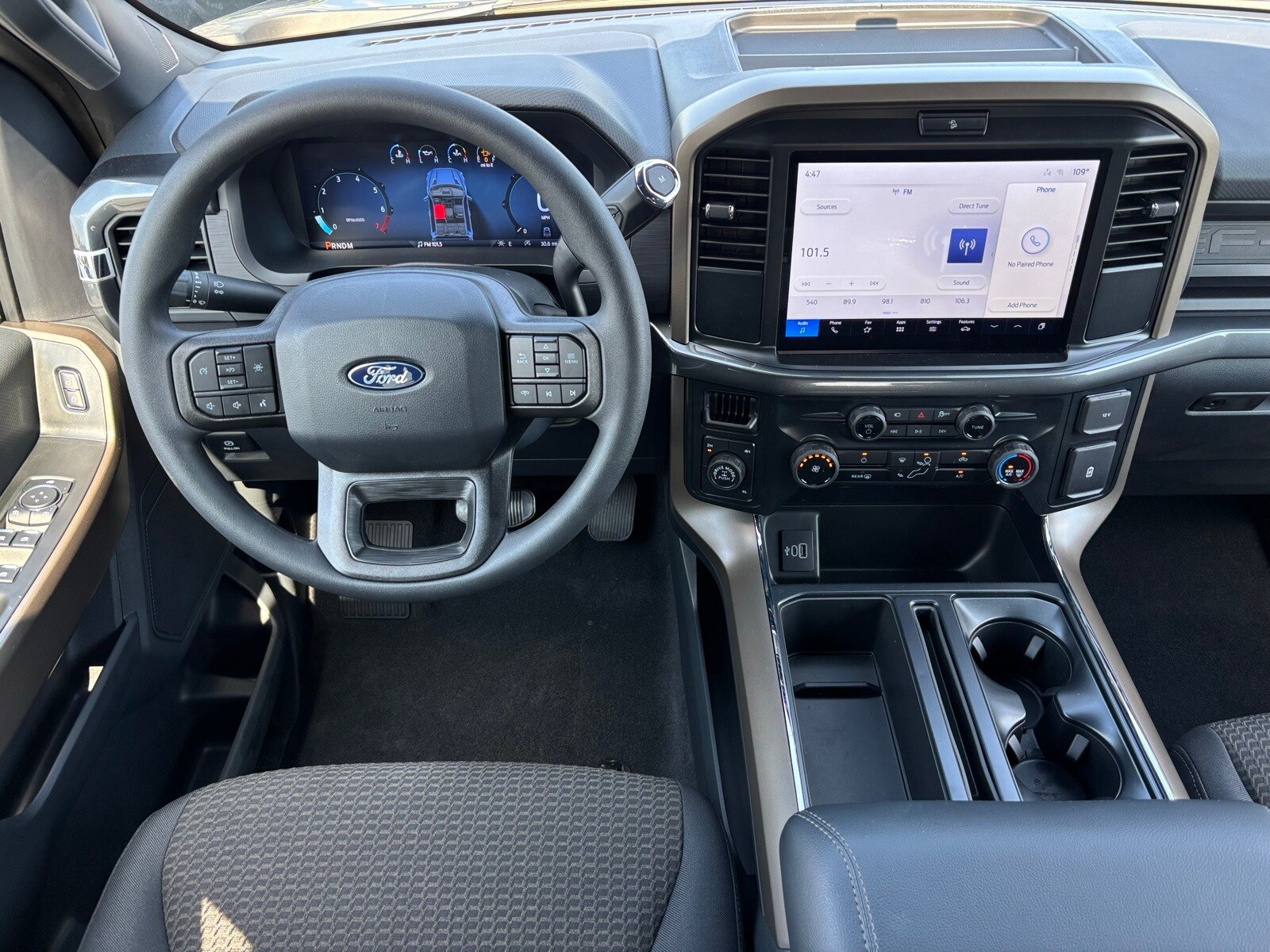 2025 Ford F-150 STX photo 3