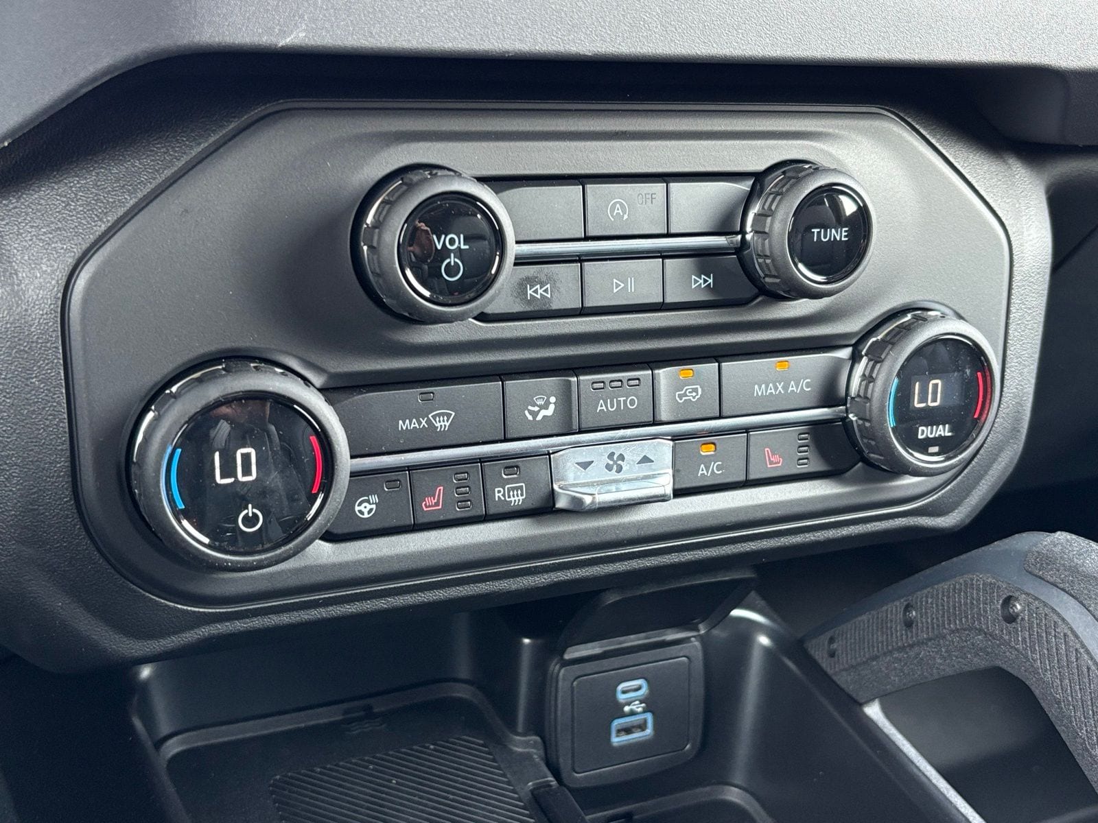 2025 Ford Bronco 4-Door Badlands - Photo 23