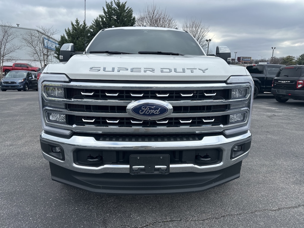 Used 2025 Ford F-250 Lariat Truck