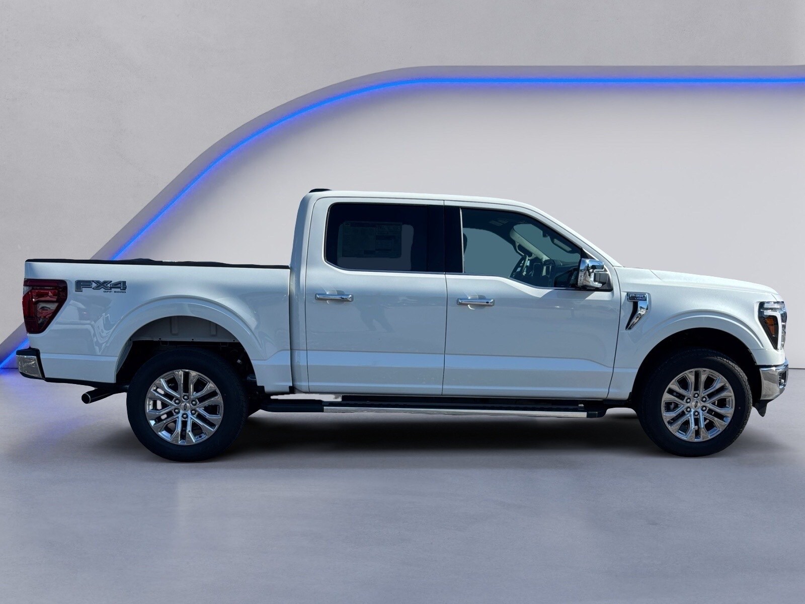 2025 Ford F-150 Lariat photo 4