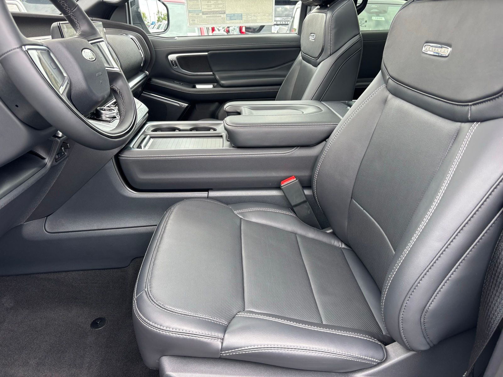 2025 Ford Expedition MAX Platinum - Photo 12