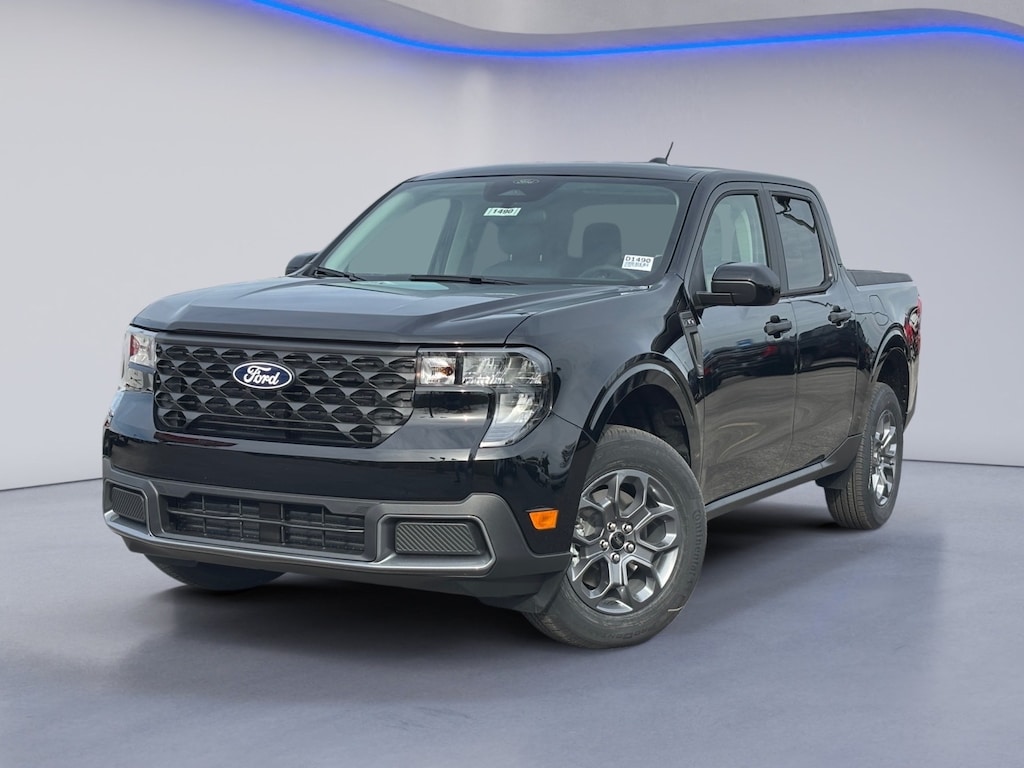 New 2026 Ford Maverick XLT Truck Crew Cab