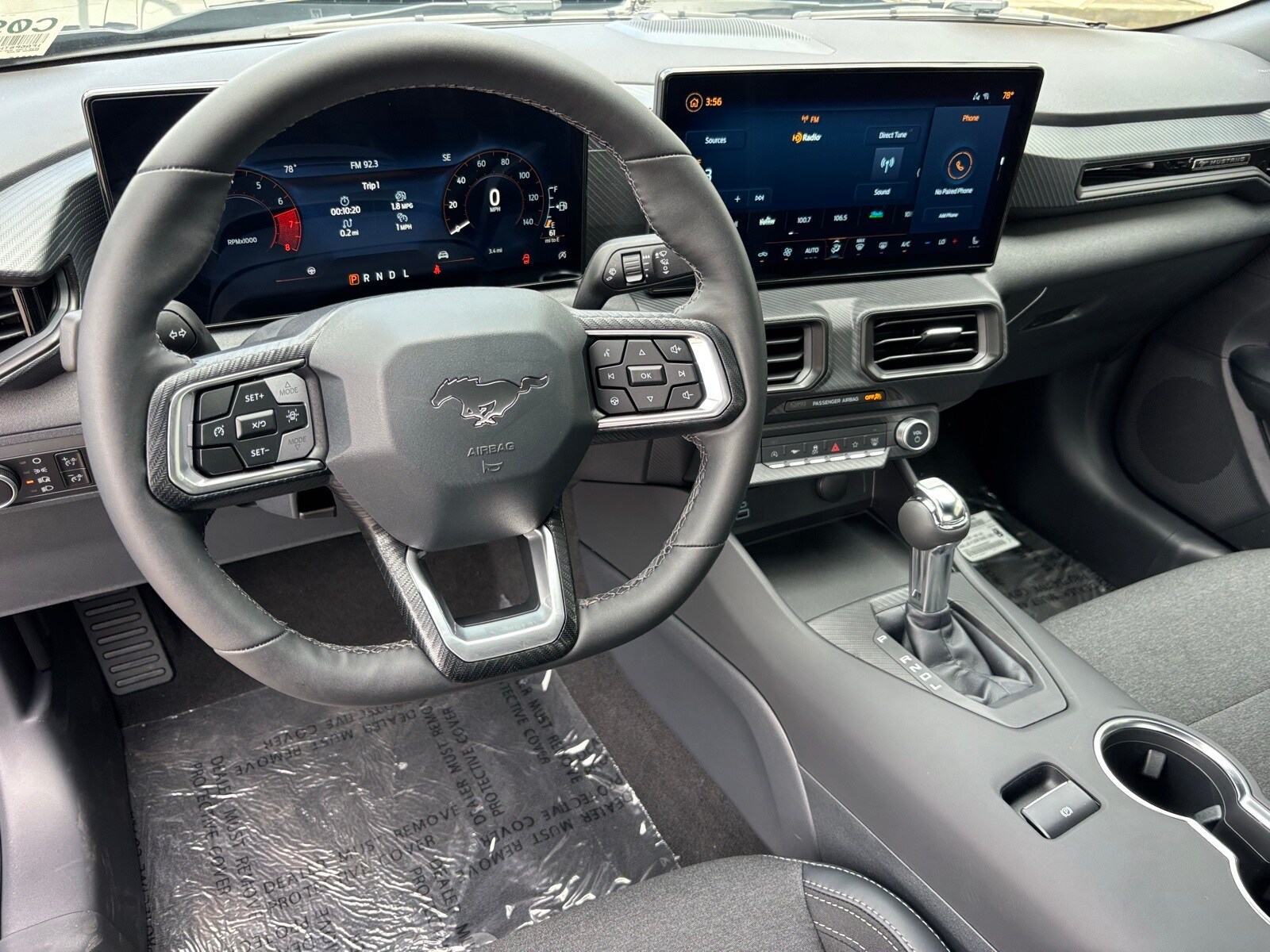 2025 Ford Mustang EcoBoost photo 3