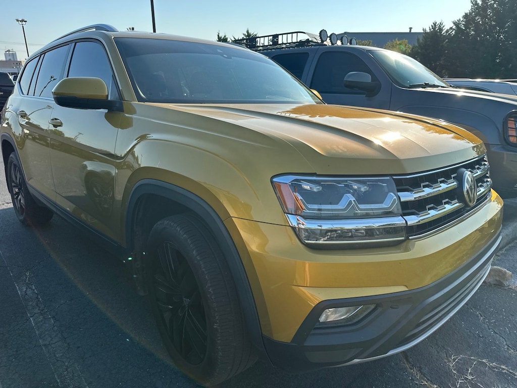 Used 2018 Volkswagen Atlas 2.0T SE w/Technology SUV