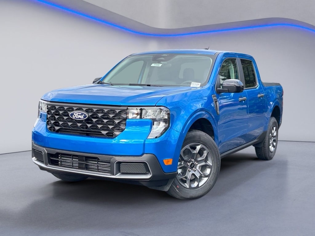 New 2026 Ford Maverick XLT Truck Crew Cab