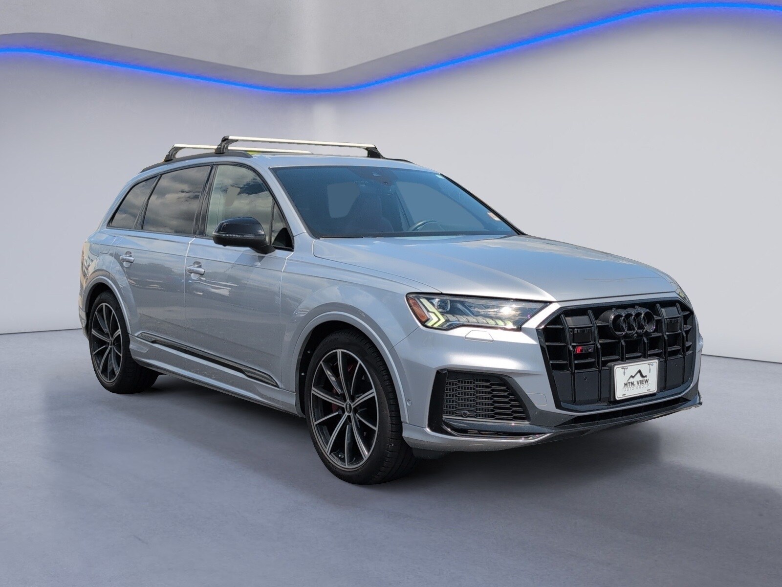 2022 Audi SQ7 Premium Plus photo 2