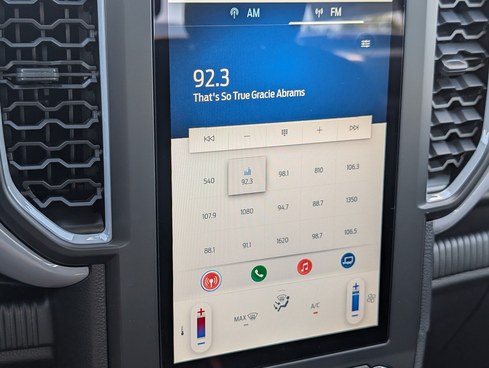 2025 Ford Ranger XL photo 4