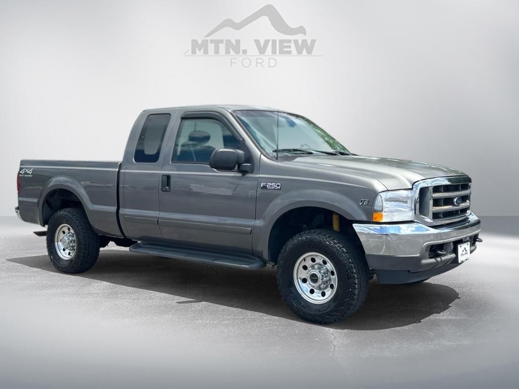 Used 2002 Ford F-250 Super Duty XL with VIN 1FTNX21L32EB60806 for sale in Chattanooga, TN
