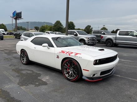 2015 Dodge Challenger SRT 392 Coupe