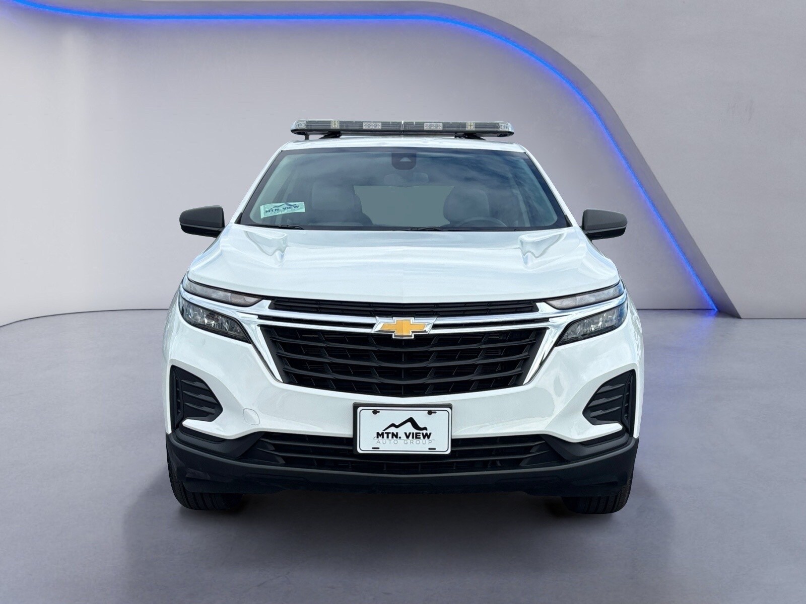 2024 Chevrolet Equinox LS photo 2