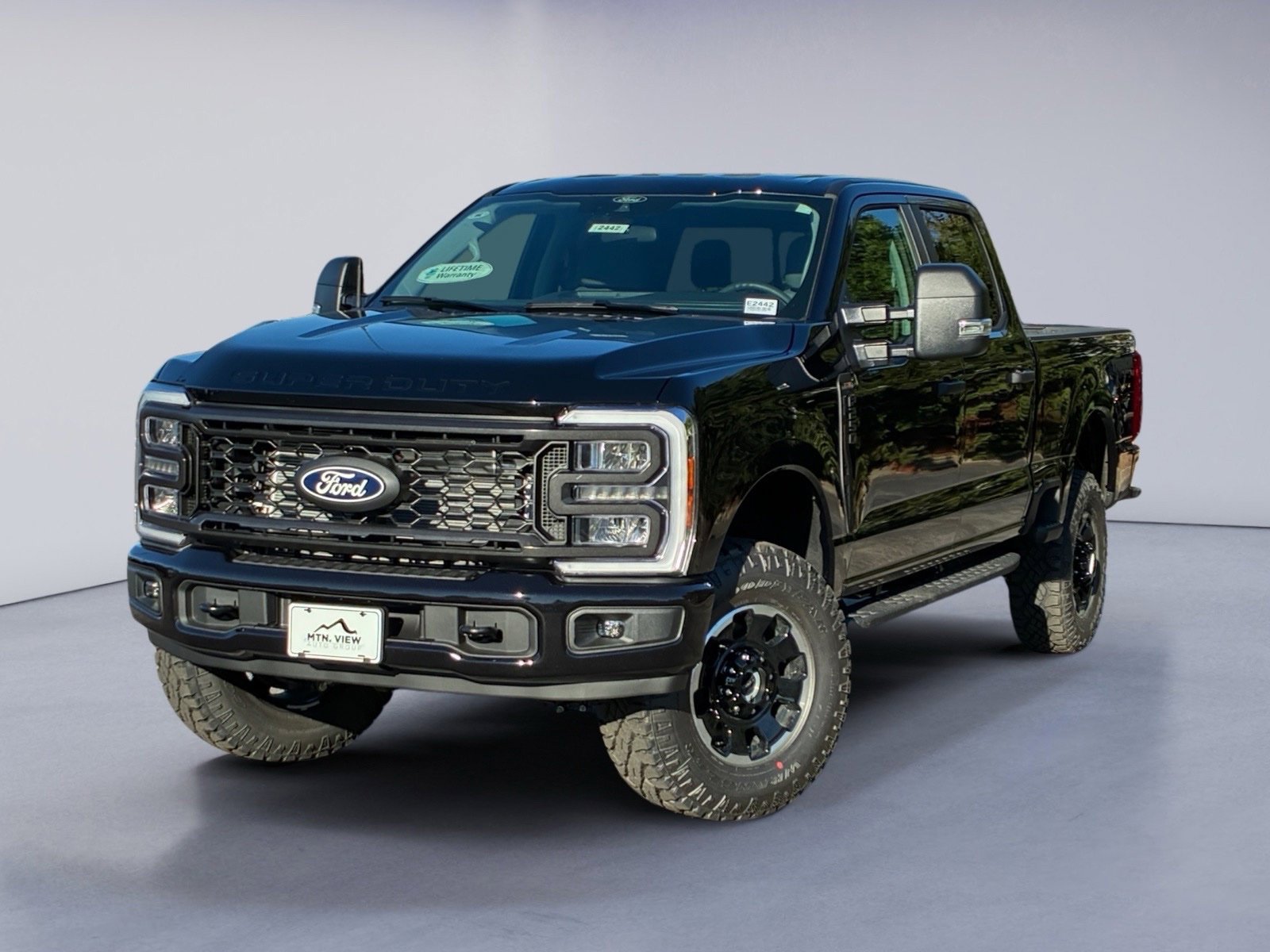 New 2027 Ford F-250 XL Truck Crew Cab