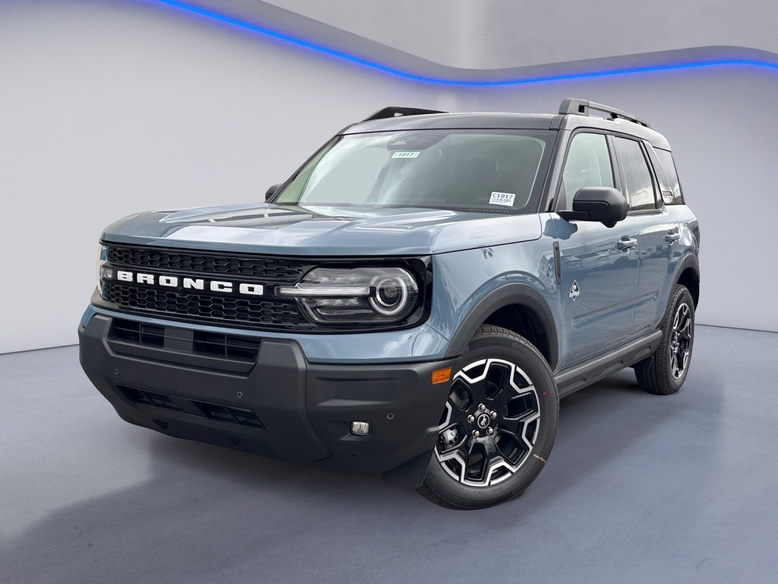 2025 Ford Bronco Sport Outer Banks photo 2