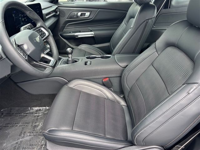2025 Ford Mustang GT Premium Fastback - Photo 19