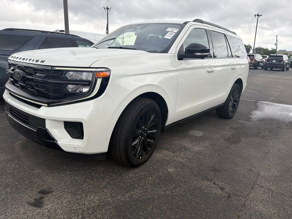Used 2025 Ford Expedition Platinum SUV