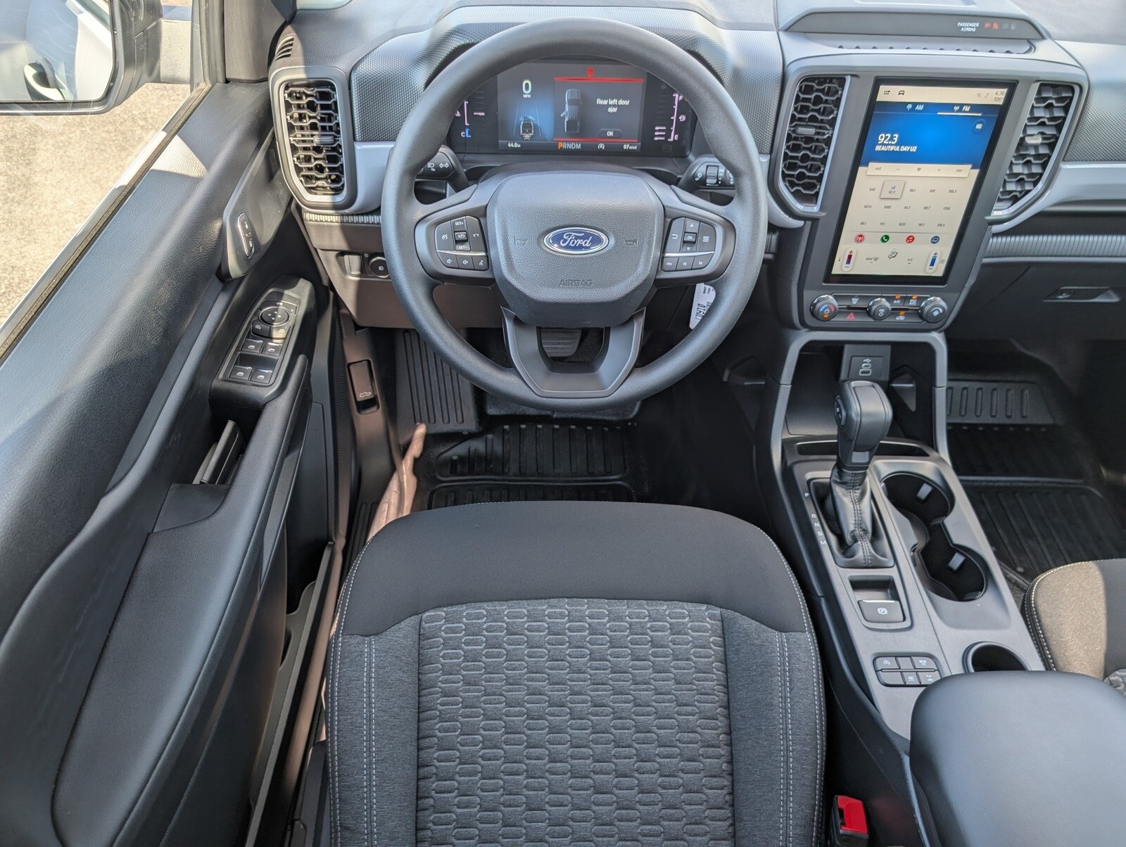 2025 Ford Ranger XL photo 3