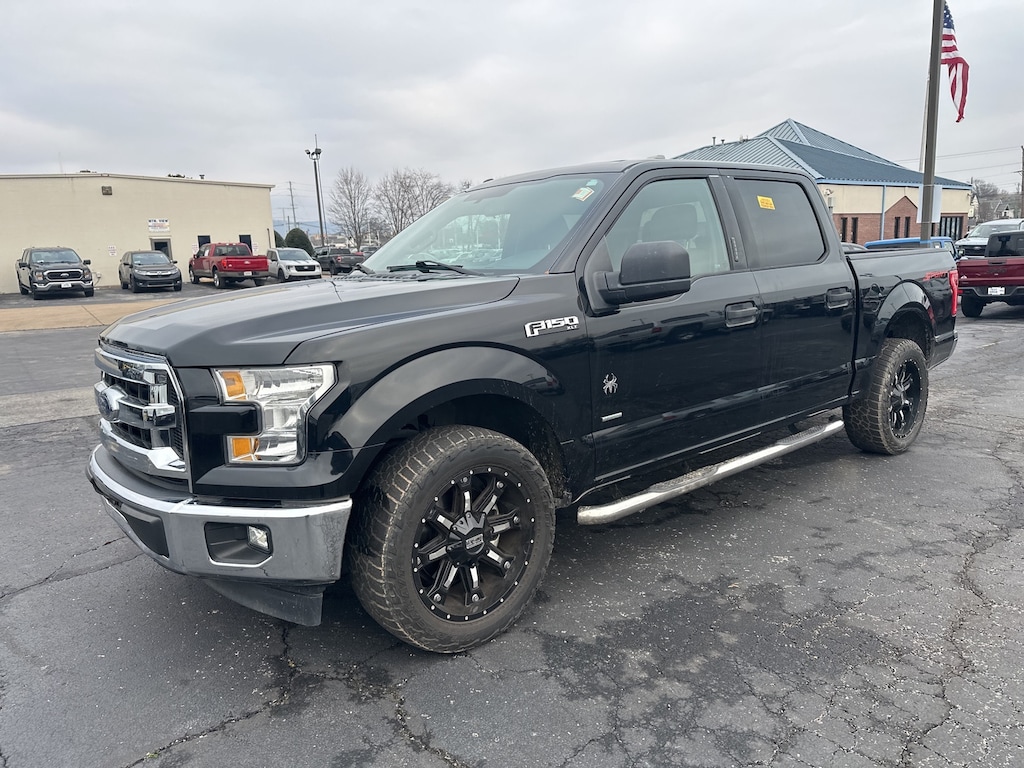 Used 2017 Ford F-150 XLT Truck