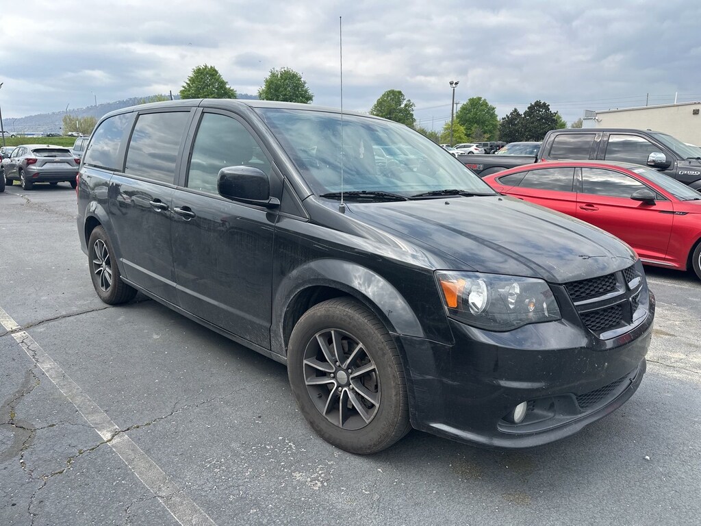 Used 2019 Dodge Grand Caravan SE Minivan/Van