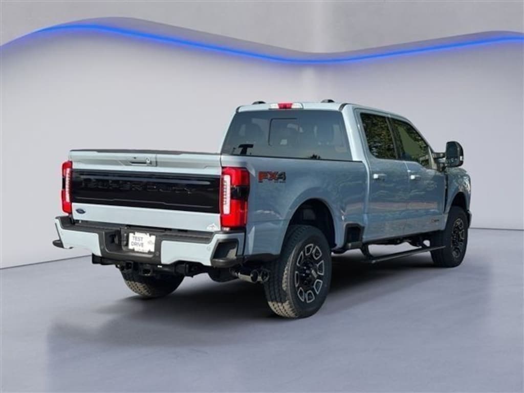 New 2026 Ford F-250 Platinum Truck Crew Cab