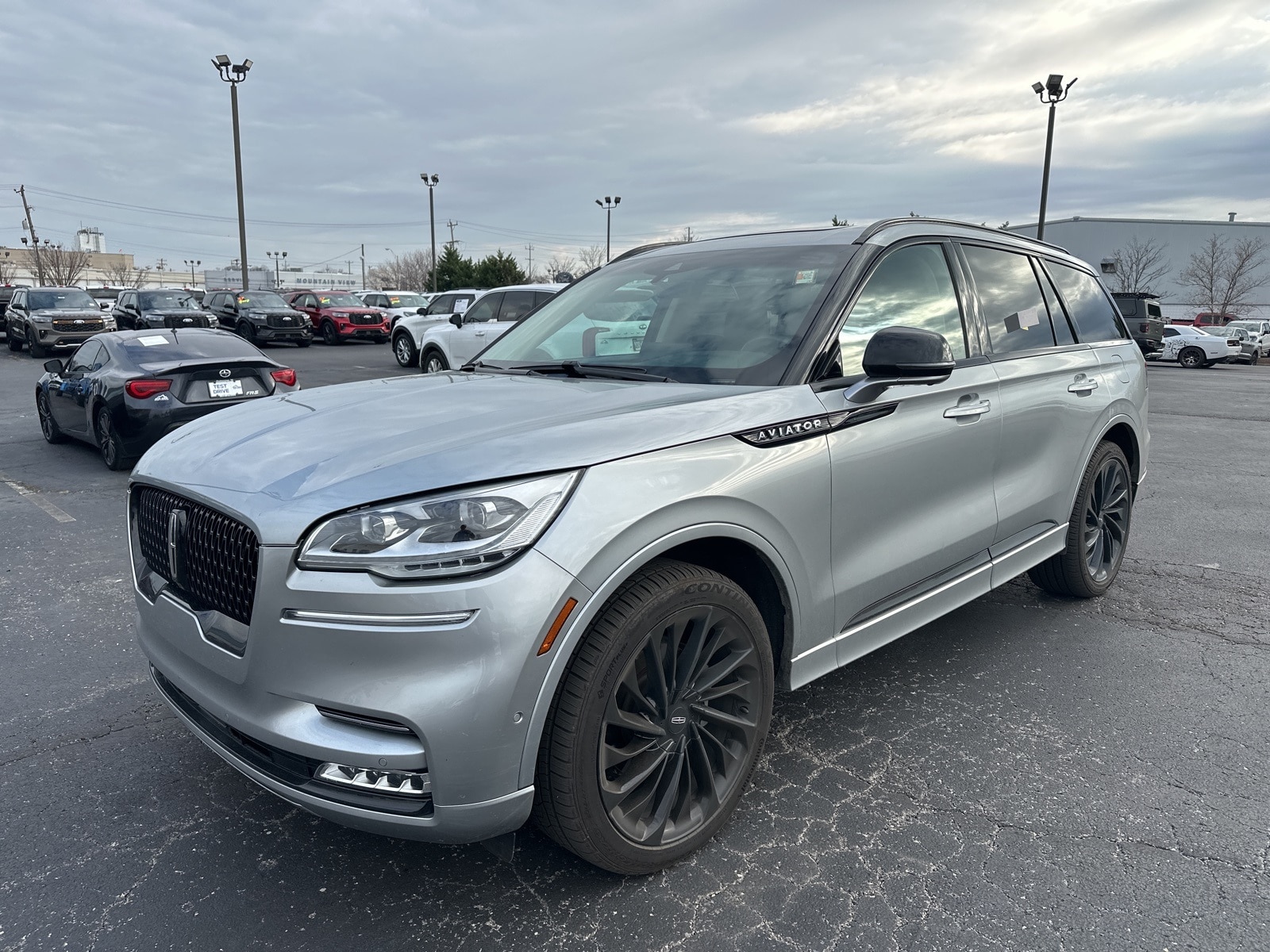 2024 Lincoln Aviator Reserve's photo